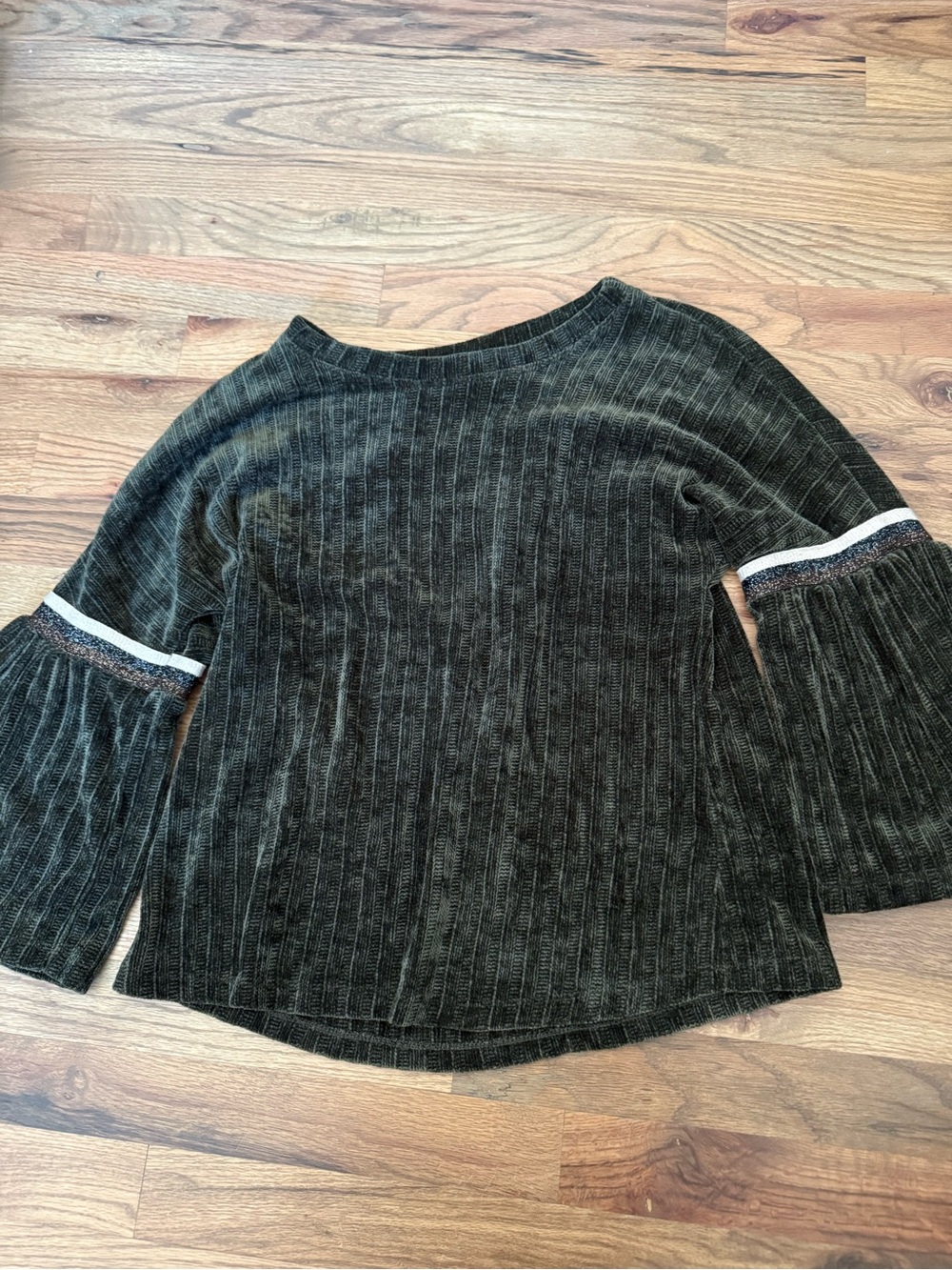 THML Olive Ribbed Bell Sleeve Pullover with Trim